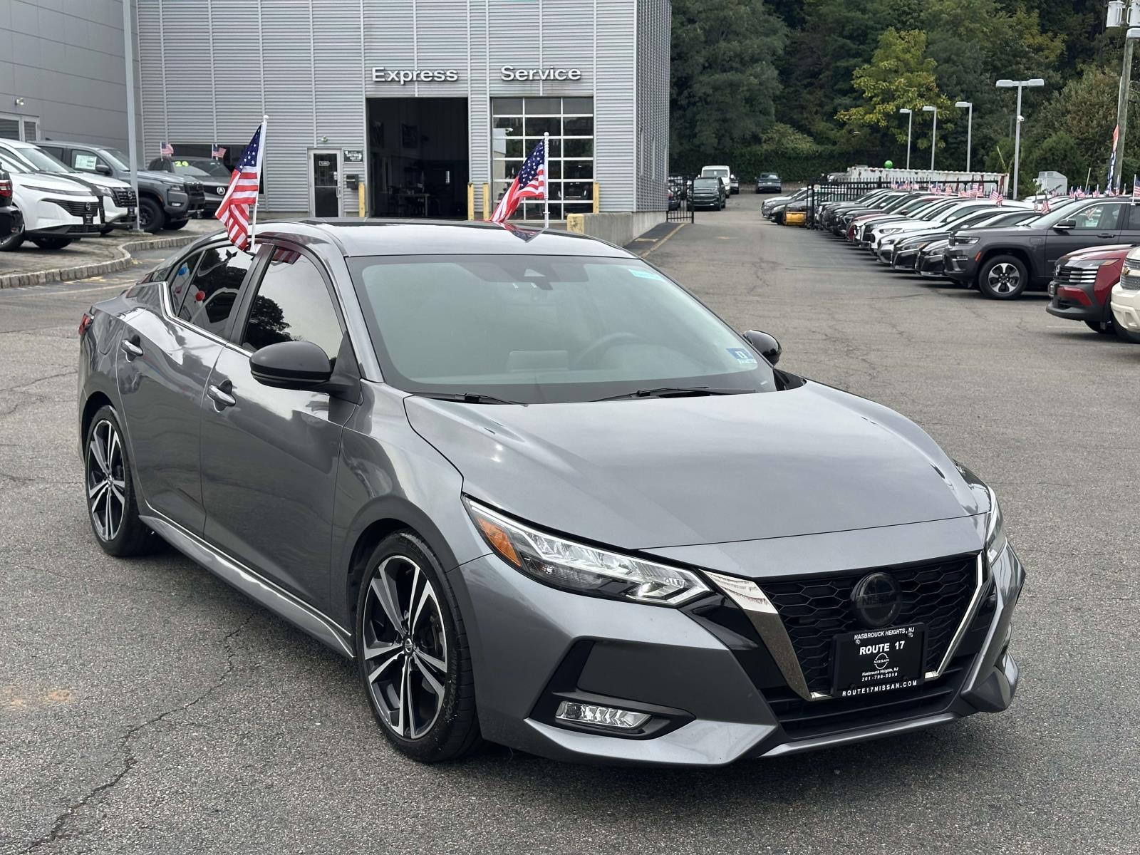Used 2020 Nissan Sentra SR with VIN 3N1AB8DV8LY256421 for sale in Hasbrouck Heights, NJ