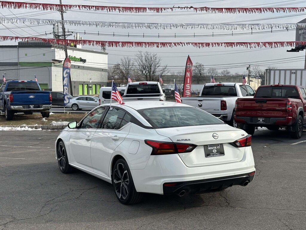 Used 2023 Nissan Altima 2.5 SR Sedan