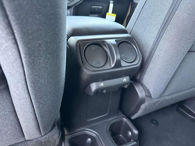 2025 Jeep Wrangler 4-Door Willys - Photo 9