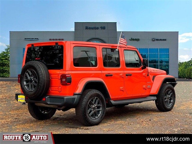 2018 Jeep Wrangler Unlimited Sahara photo 3