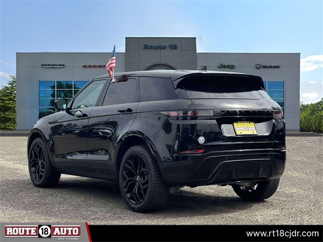 2022 Land Rover Range Rover Evoque SE photo 3