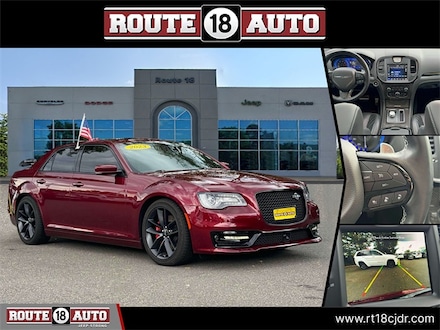 2023 Chrysler 300 C Sedan