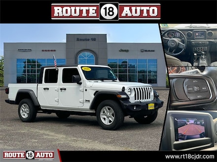 2020 Jeep Gladiator Sport Truck