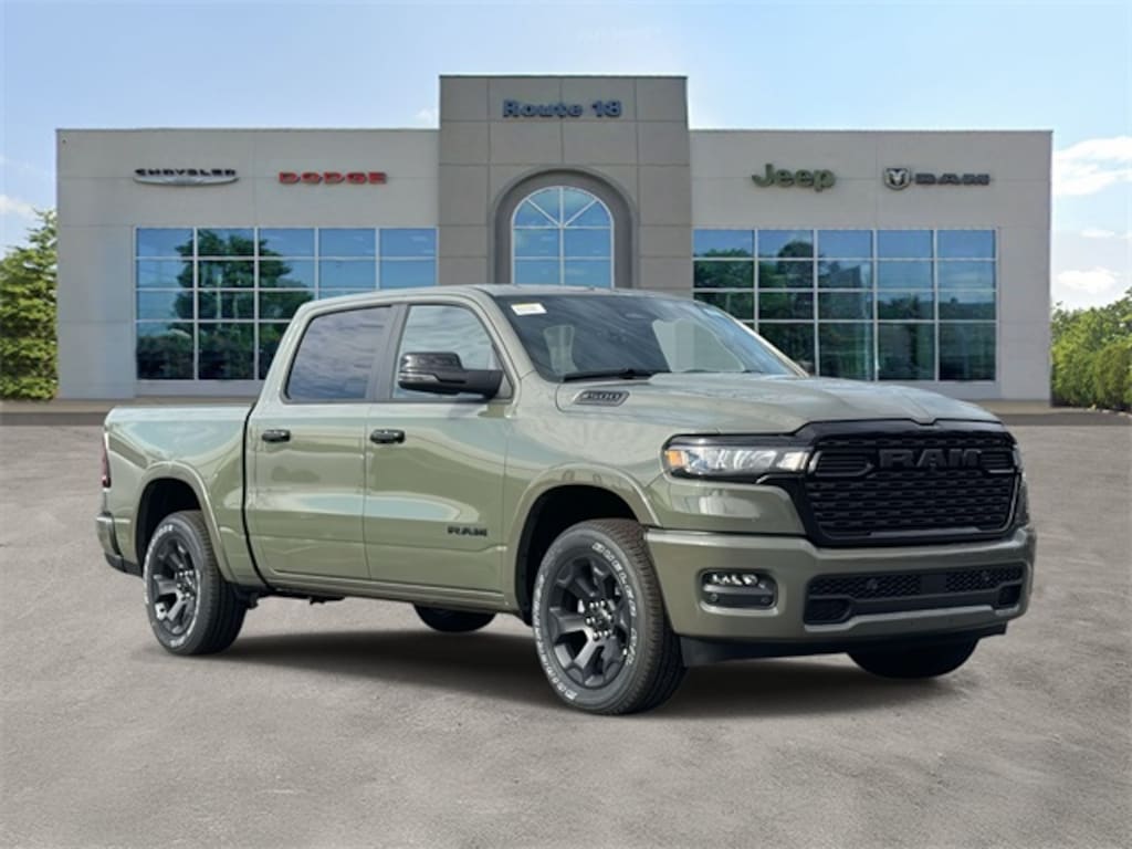 New 2026 Ram 1500 BIG HORN CREW CAB 4X4 5'7 BOX Pickup