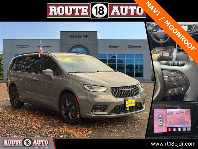 2022 Chrysler Pacifica Limited's photo