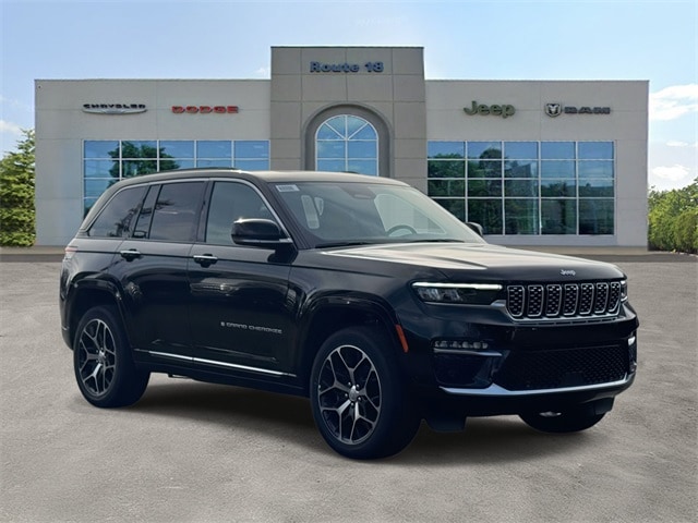 2025 Jeep Grand Cherokee Summit Reserve's photo