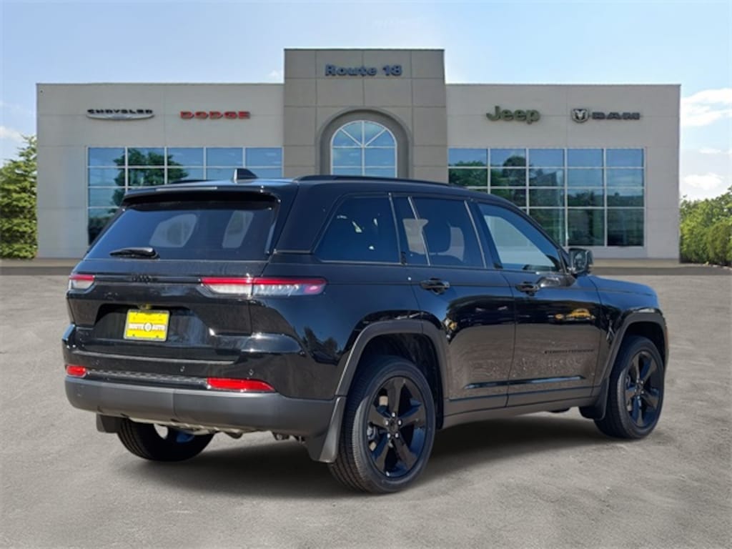 New 2025 Jeep Grand Cherokee ALTITUDE X 4X4 Sport Utility