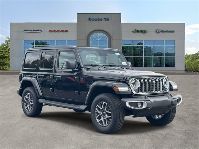 2026 Jeep Wrangler 4-Door Sahara's photo