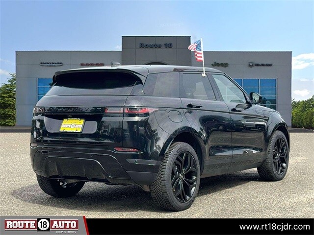 2022 Land Rover Range Rover Evoque SE photo 4