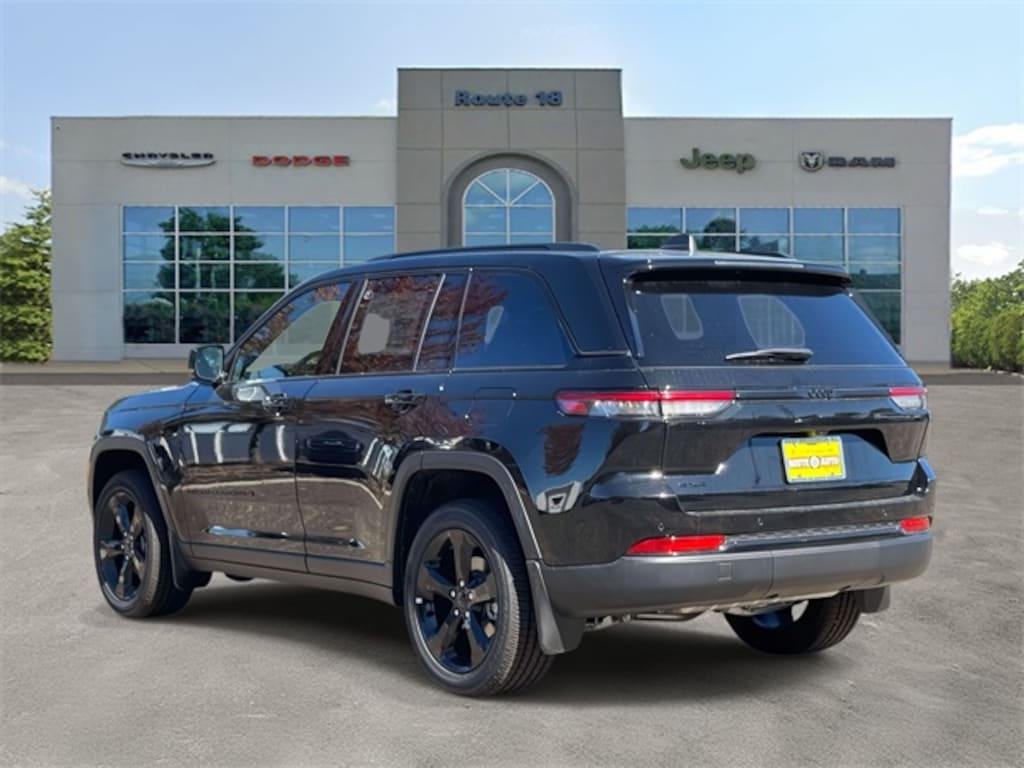 New 2025 Jeep Grand Cherokee ALTITUDE X 4X4 Sport Utility