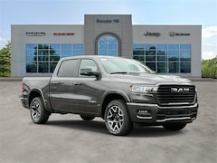 2025 Ram 1500 LARAMIE CREW CAB 4X4 5'7 BOX Pickup