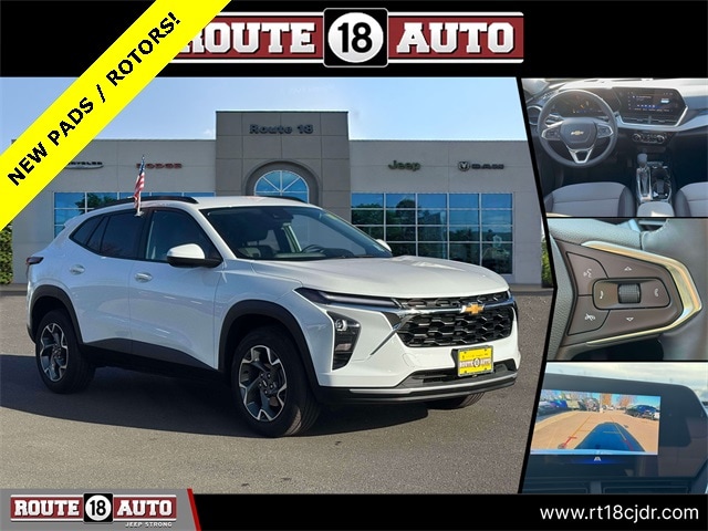 2024 Chevrolet Trax LT's photo