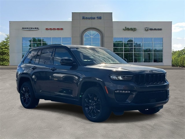 2025 Jeep Grand Cherokee Limited's photo