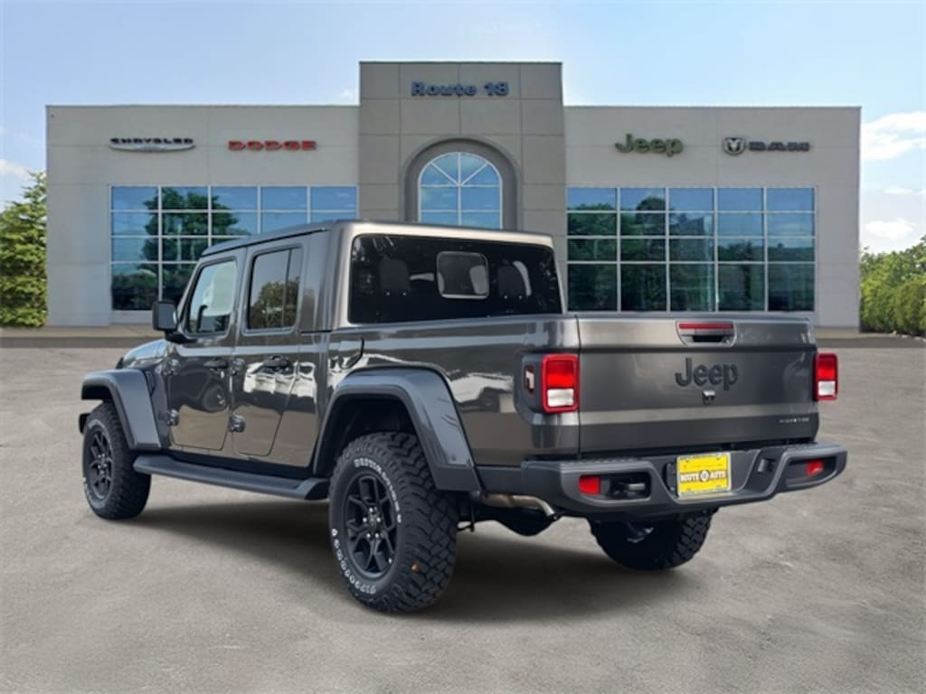 New 2025 Jeep Gladiator HIGH TIDE 4X4 Pickup