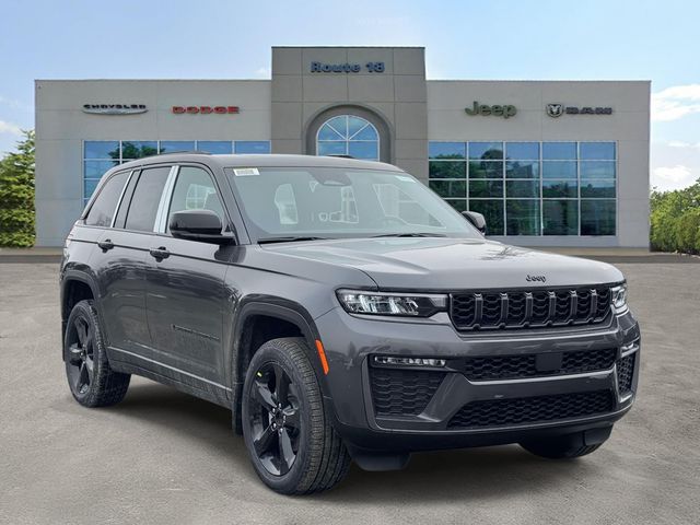 2026 Jeep Grand Cherokee Limited 4x4's photo