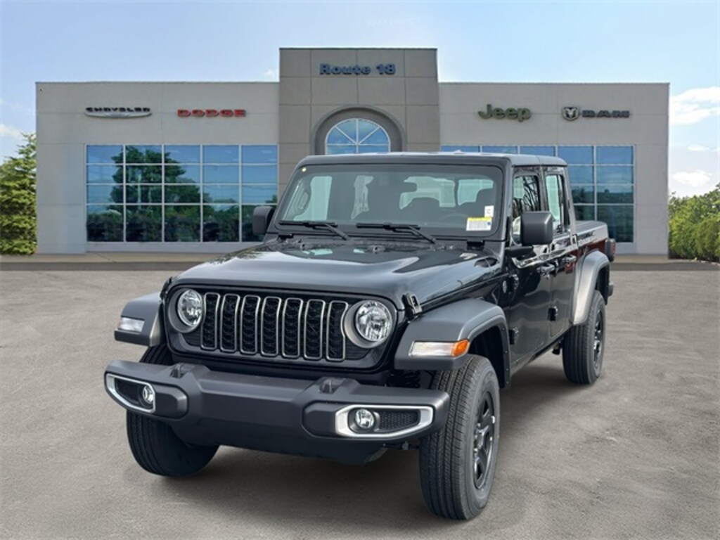 New 2026 Jeep Gladiator SPORT 4X4 Pickup