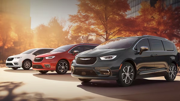 lineup of 2026 Chrysler Pacific family-friendly minivans