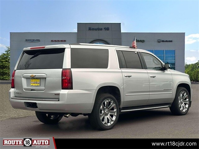 2017 Chevrolet Suburban Premier photo 2