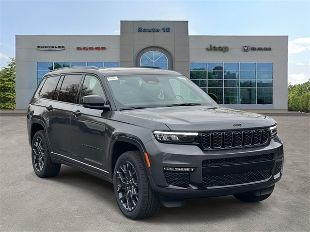 2025 Jeep Grand Cherokee L Summit Reserve's photo