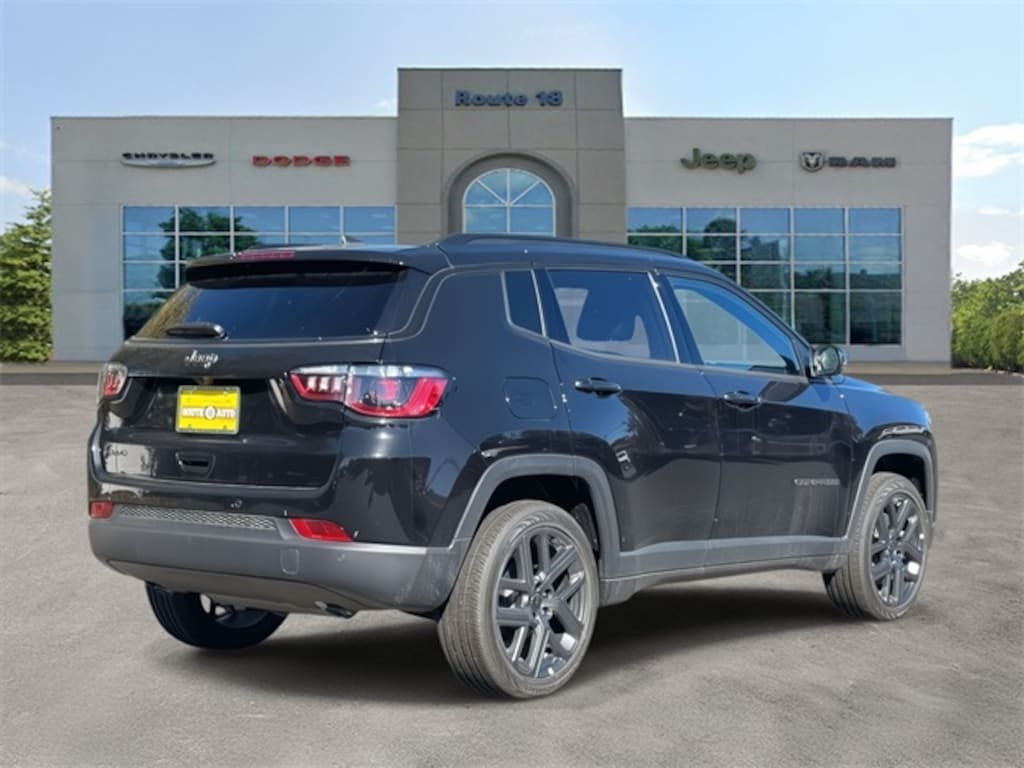 New 2026 Jeep Compass LIMITED ALTITUDE 4X4 Sport Utility