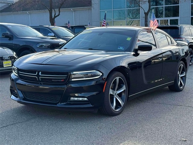 Used 2017 Dodge Charger SXT with VIN 2C3CDXHG4HH556786 for sale in East Brunswick, NJ