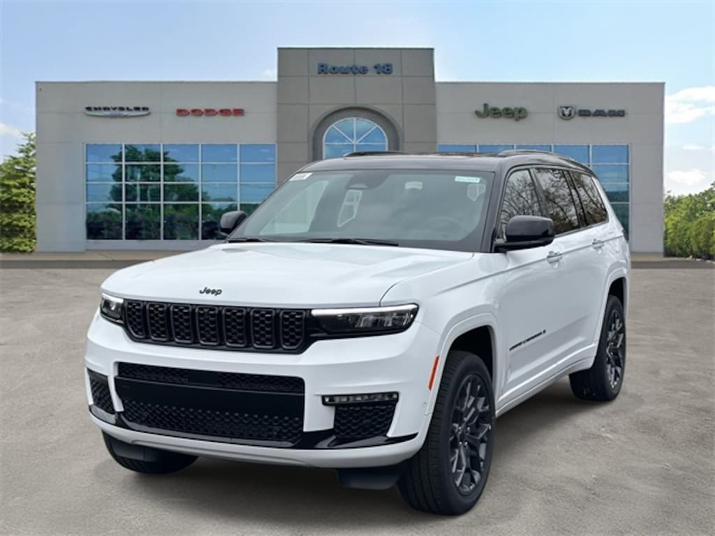 New 2025 Jeep Grand Cherokee L SUMMIT 4X4 Sport Utility