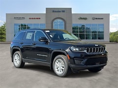 2025 Jeep Grand Cherokee LAREDO X 4X4 Sport Utility