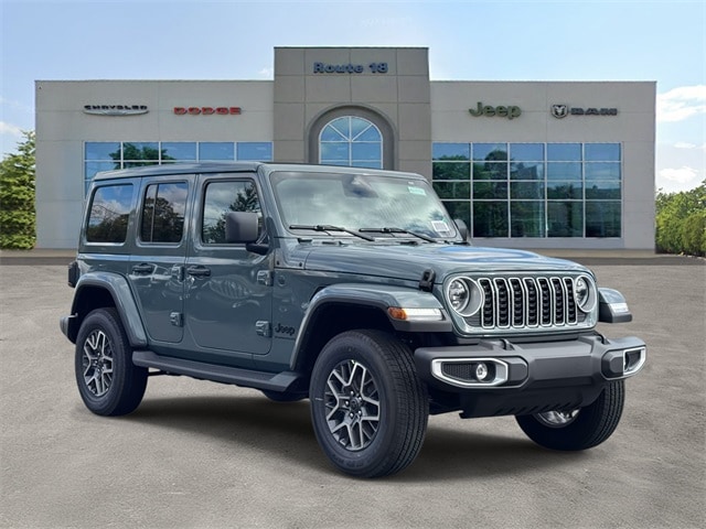 2026 Jeep Wrangler 4-Door Sahara's photo