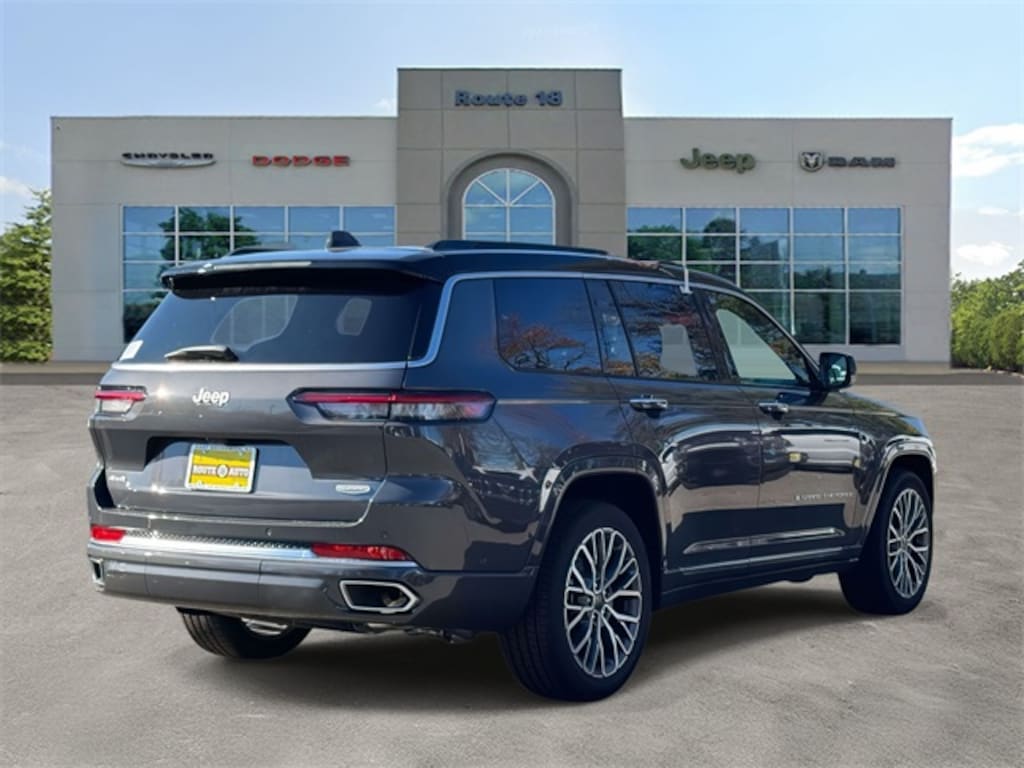 New 2025 Jeep Grand Cherokee L SUMMIT RESERVE 4X4 Sport Utility