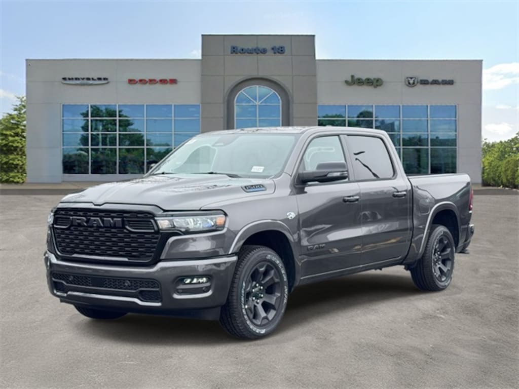 New 2026 Ram 1500 BIG HORN CREW CAB 4X4 5'7 BOX Pickup