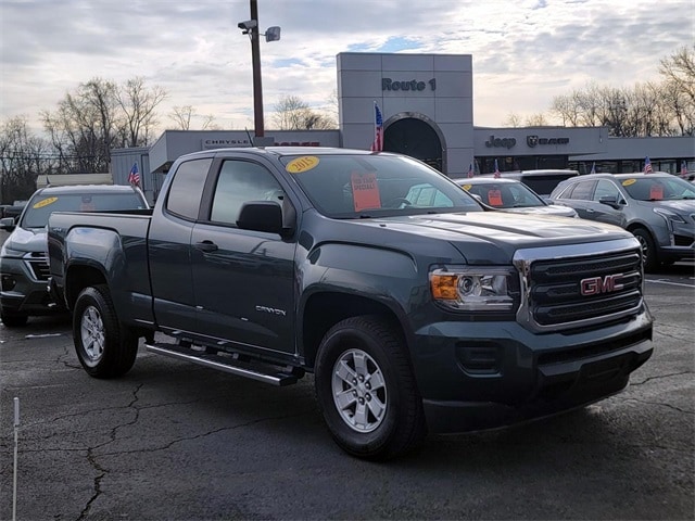2015 GMC Canyon Base's photo