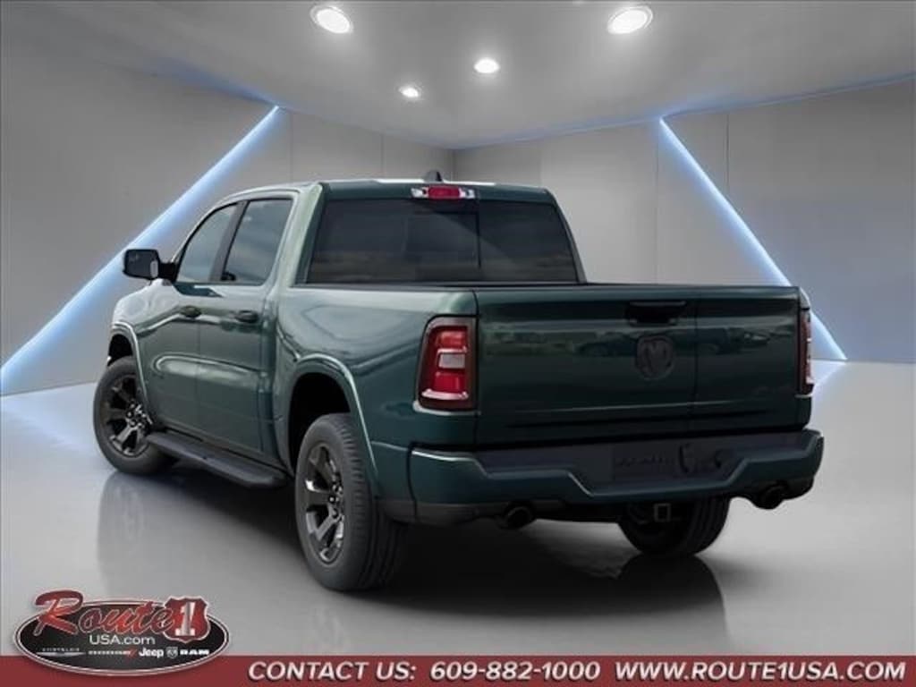 New 2026 Ram 1500 BIG HORN CREW CAB 4X4 5'7 BOX Pickup