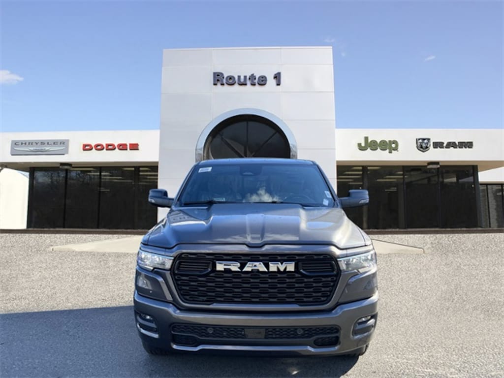 New 2026 Ram 1500 BIG HORN CREW CAB 4X4 5'7 BOX Pickup