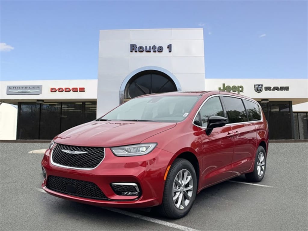 New 2026 Chrysler Pacifica SELECT AWD Passenger Van