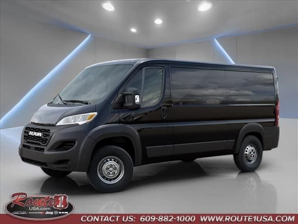 New 2026 Ram ProMaster PROMASTER 1500 TRADESMAN CARGO VAN LOW ROOF 136' W Cargo Van