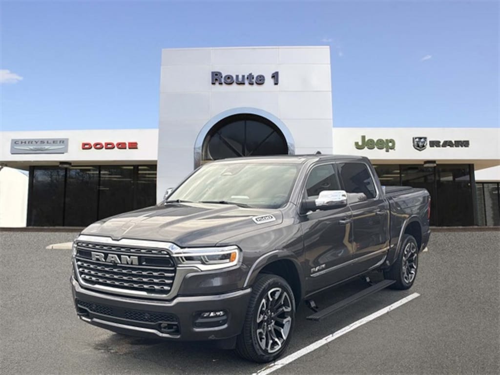 New 2026 Ram 1500 LIMITED CREW CAB 4X4 5'7 BOX Pickup