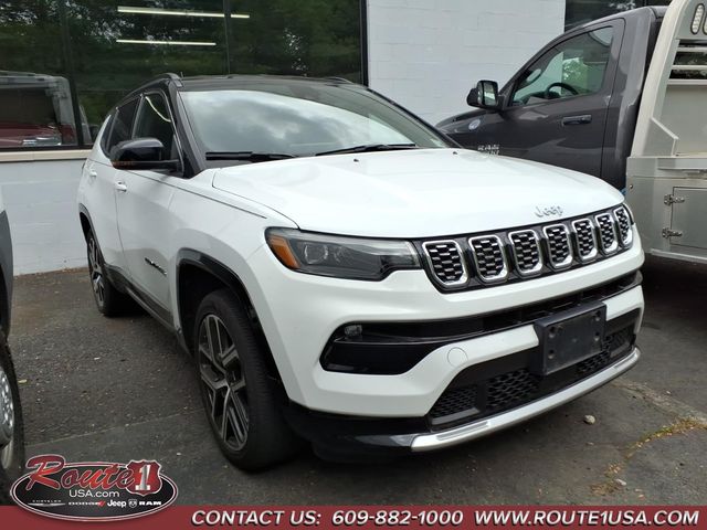 2025 Jeep Compass Limited 4X4's photo
