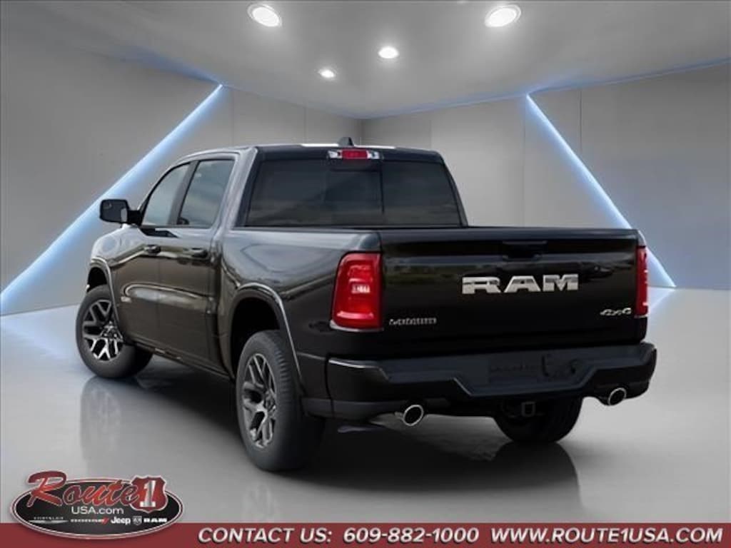New 2027 Ram 1500 LARAMIE CREW CAB 4X4 5'7 BOX Pickup