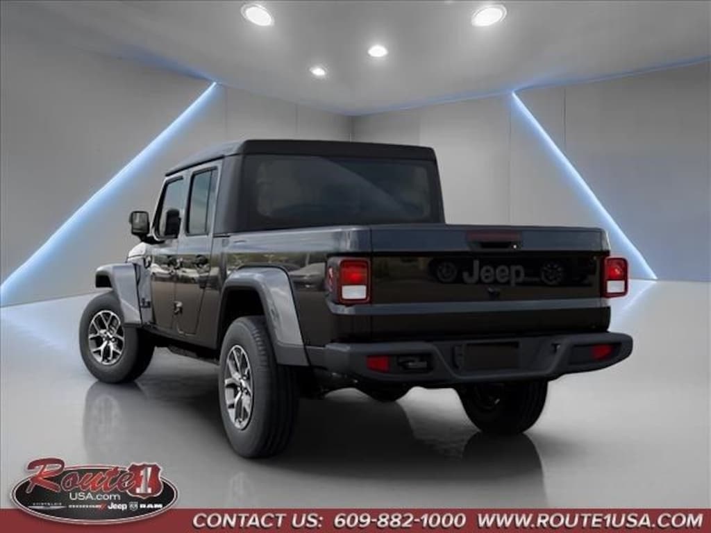 New 2026 Jeep Gladiator SPORT S 4X4 Pickup