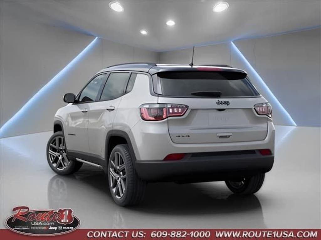New 2026 Jeep Compass LIMITED ALTITUDE 4X4 Sport Utility