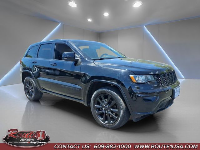 2019 Jeep Grand Cherokee Altitude 4WD's photo