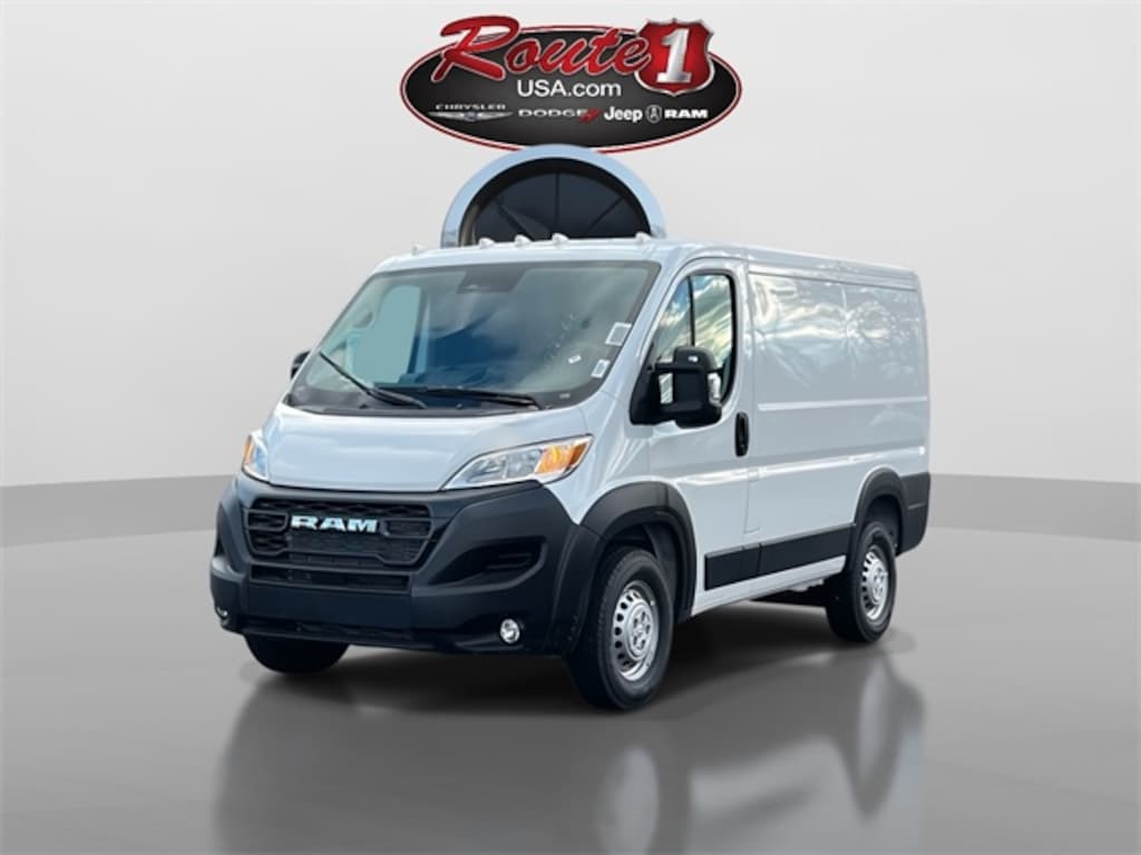 New 2026 Ram ProMaster PROMASTER 1500 TRADESMAN CARGO VAN LOW ROOF 136' W Cargo Van