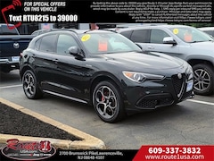 2022 Alfa Romeo Stelvio Veloce SUV Vulcano Black Metallic