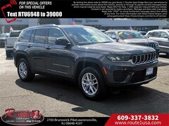 2025 Jeep Grand Cherokee Laredo SUV Baltic Gray Metallic Clearcoat