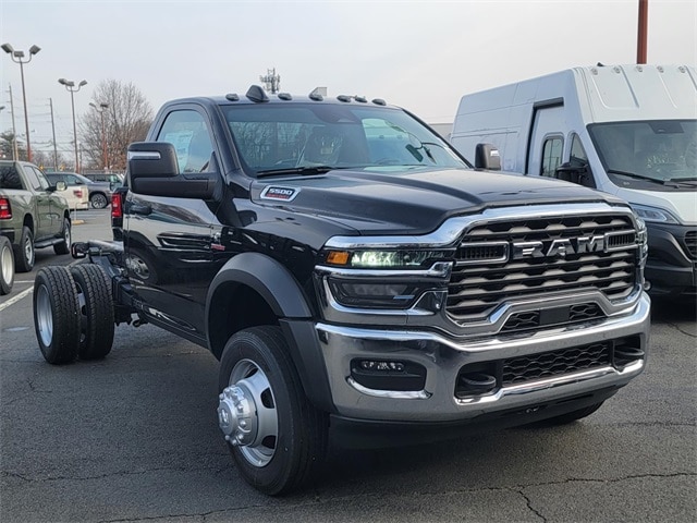 2026 RAM Ram 5500 Chassis Cab Tradesman's photo