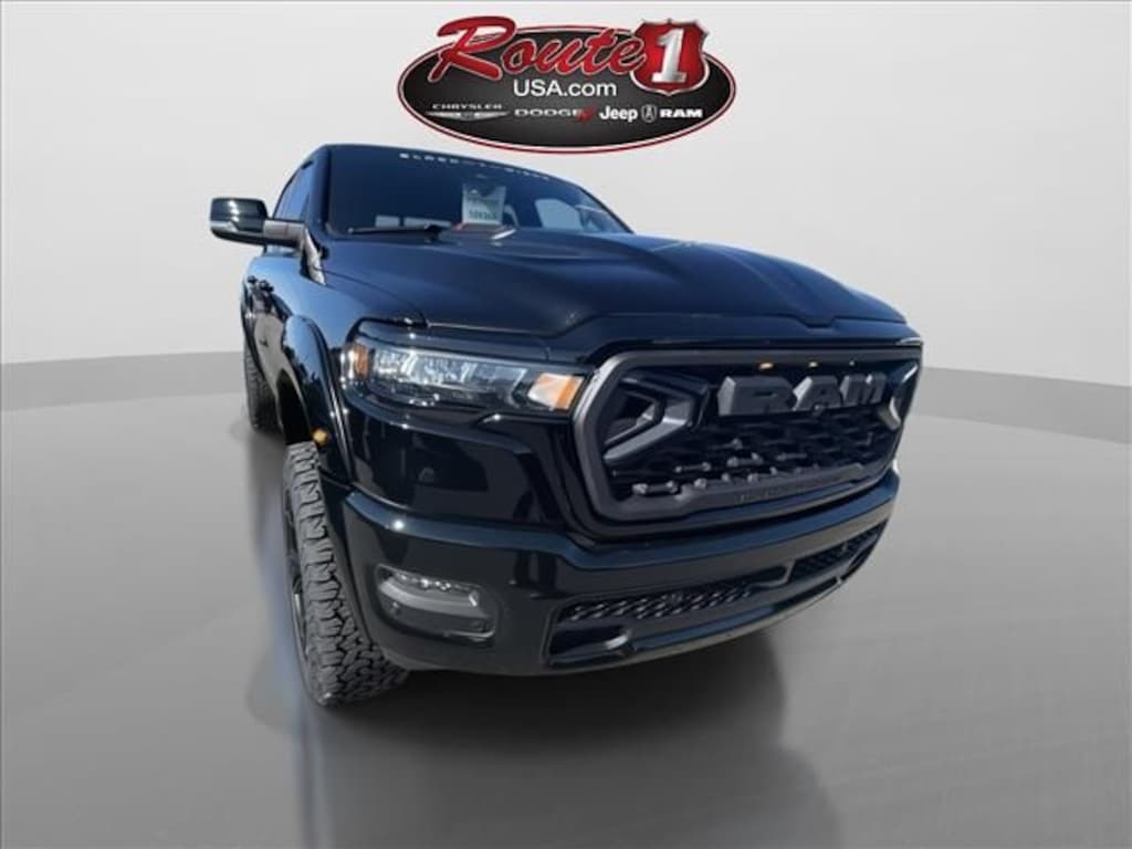 New 2026 Ram 1500 BIG HORN CREW CAB 4X4 5'7 BOX BLACK WIDOW