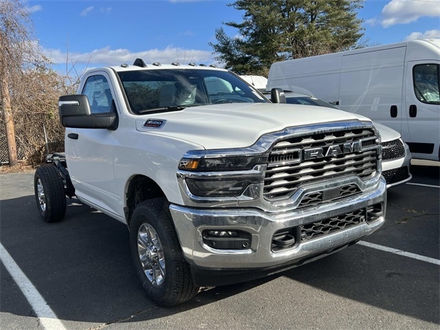 2026 RAM Ram 3500 Chassis Cab Tradesman's photo