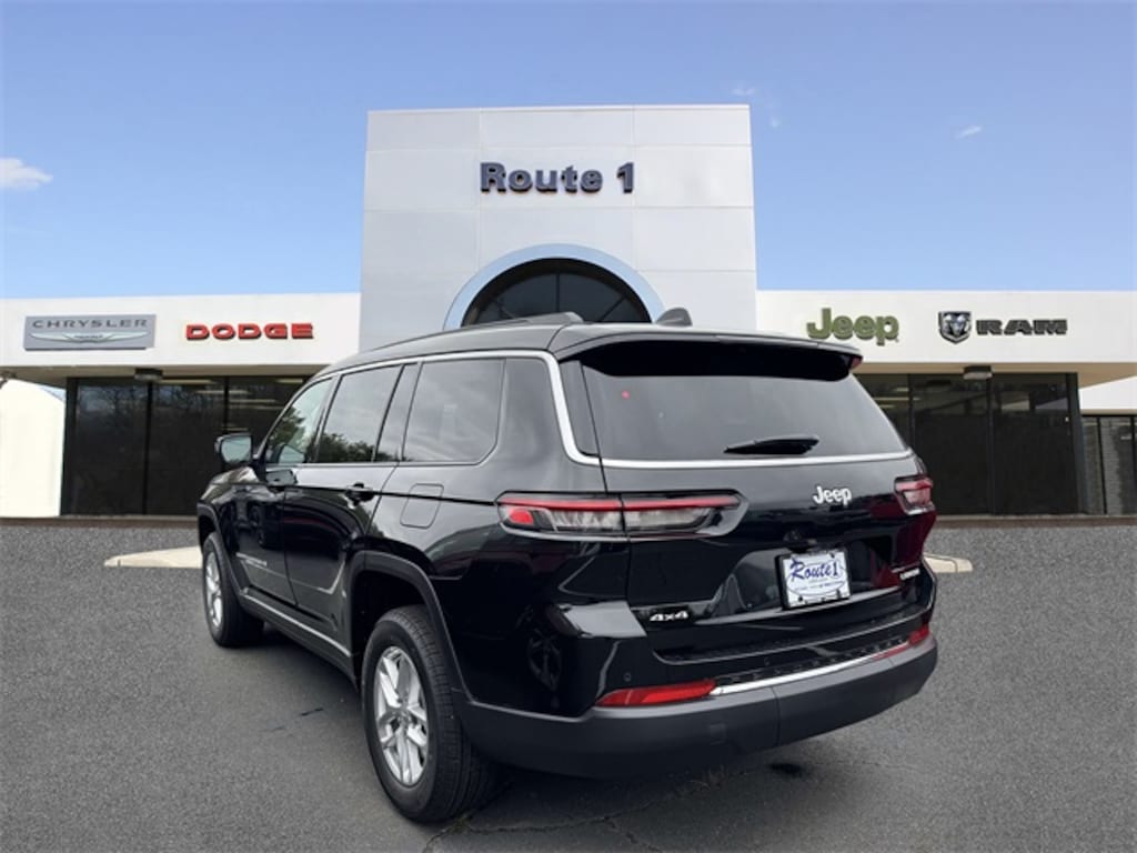 New 2025 Jeep Grand Cherokee L LAREDO X 4X4 Sport Utility