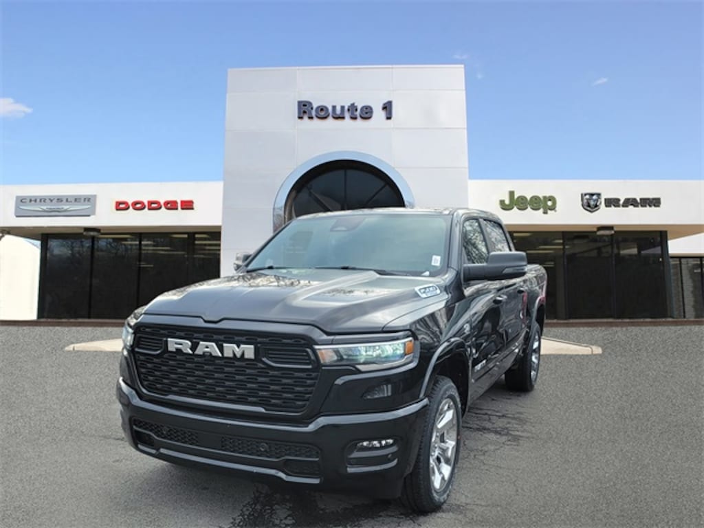 New 2026 Ram 1500 BIG HORN CREW CAB 4X4 5'7 BOX Pickup