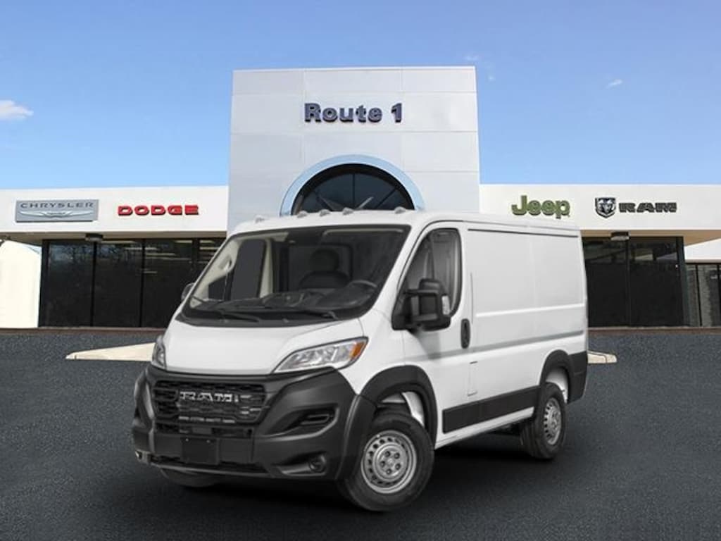 New 2025 Ram ProMaster PROMASTER 1500 TRADESMAN CARGO VAN LOW ROOF 118' W Cargo Van